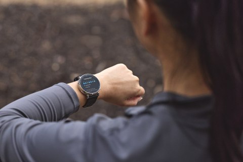 Amazfit Active 3 3,35 cm (1.32") AMOLED Cyfrowy 466 x 466 px Ekran dotykowy Złoto GPS