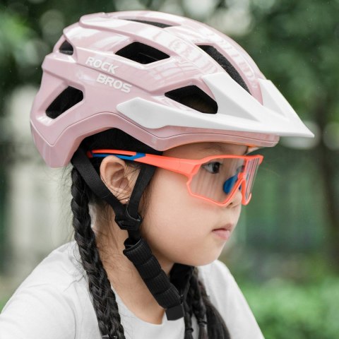 Kask rowerowy młodzieżowy z odpinanym daszkiem 54-58 cm - różowy