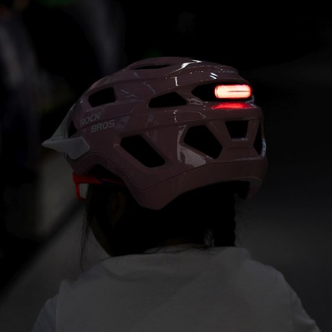 Kask rowerowy młodzieżowy z odpinanym daszkiem 54-58 cm - różowy