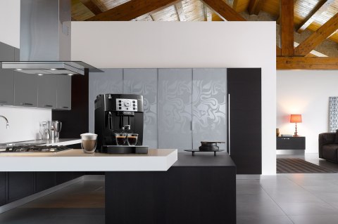 De'Longhi ECAM 22.115.B Pełna automatyka Ekspres do espresso 1,8 l