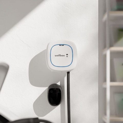 Wallbox Pulsar Max - ładowarka do pojazdów elektrycznych, kabel o długości 5 metrów, wtyk typu 2, moc 22 kW, stopień ochrony IK1