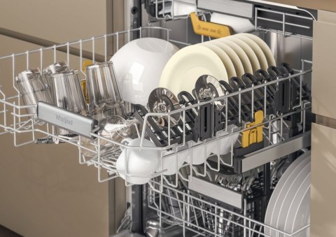 Whirlpool W8I HT40 T W pełni wbudowany 14 komplet.