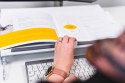 BakkerElkhuizen FlexDesk 630N deska z klipsem na dokumenty Akrylowy, Plastik, Guma, Stal Przezroczysty, Biały