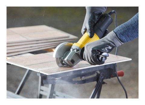 Stanley FATMAX FMEG210-QS szlifierka kątowa 11,5 cm 850 W