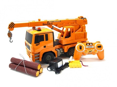 Ciężarówka z dźwigiem 2.4GHz 1:20 (dźwięki i światła, podnoszony i opuszczany dźwig)