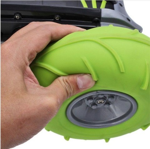 Auto wyczynowe Surmount 2.4GHz - 0932 - Zielony