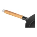 Patelnia żeliwna okrągła gładka z drewnianą rączką śr. 30cm
