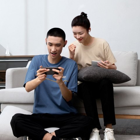 Bezprzewodowe słuchawki Bluetooth 5.0 TWS douszne wodoodporne IPX5 E8 biały