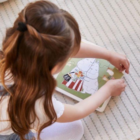 Drewniane puzzle,16 el. muminki - przytul mnie