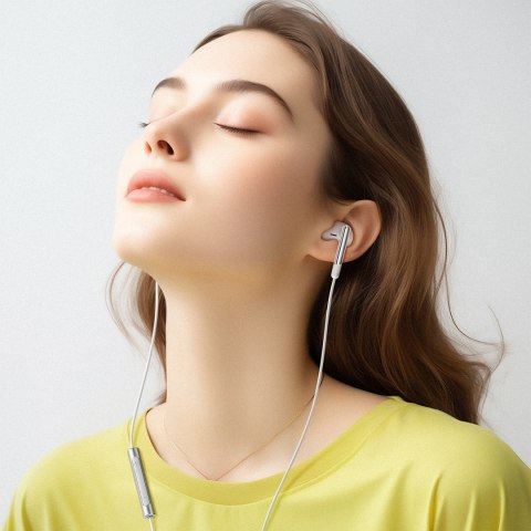Słuchawki przewodowe z mikrofonem i pilotem USB-C 1.2m - białe