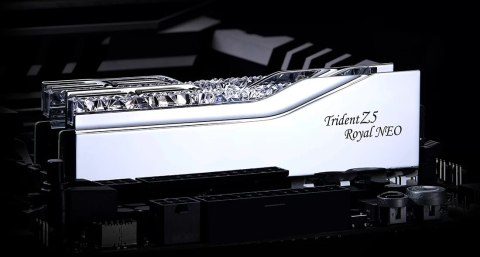 G.Skill Trident Z5 Royal Neo | 32 (2x16GB) GB | DDR5 | 6400 MHz | PC/server | Registered No | ECC No