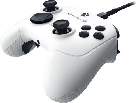 Razer | Kontroler do gier dla Xbox Series X/S i PC | Wolverine V3 Tournament Edition