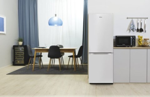 Candy | Chłodziarka | CCG1L314EW | Klasa efektywności energetycznej E | Wolnostojąca | Kombi | Wysokość 144 cm | Pojemność chłod
