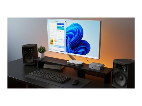 Hyper HyperDrive Universal GEN2 15-in-1 USB-C Triple Video Docking Station -- For MST enabled devices