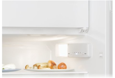 Lodówka Candy CM4SE68W, E, wolnostojąca, wysokość 82,6 cm, pojemność chłodziarki 95 l, pojemność zamrażarki 16 l, biały | Candy