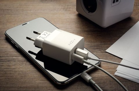 Stała ładowarka podróżna USB-C/USB 20W | FIXC20N-CU-WH