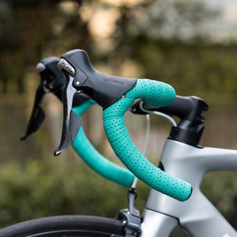 Owijka na kierownicę rowerową silikonowa perforowana - pomarańczowa