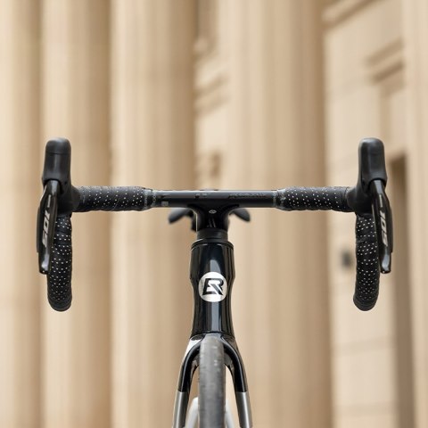 Owijka na kierownicę rowerową silikonowa perforowana - pomarańczowa