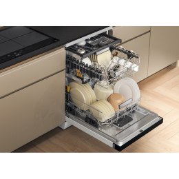 Zmywarka Whirlpool | W7F HS51 | Wolnostojąca | Szerokość 60 cm | Liczba kompletów naczyń 15 | Liczba programów 8 | Klasa efektyw