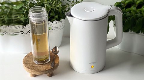 Czajnik bezprzewodowy MPM MCZ-105 biały 1,7L podówjne ścianki, cichy