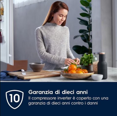 Lodówka do zabudowy ELECTROLUX LNT6NE18S (178 cm wys.)