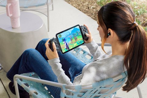 Razer | Haptyczny kontroler USB C do telefonów, mini tabletów i komputerów | Kishi V3 Pro