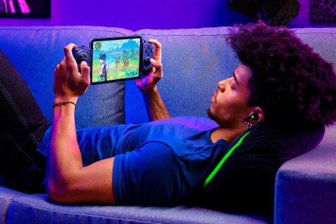 Razer | Haptyczny kontroler USB C do telefonów, mini tabletów i komputerów | Kishi V3 Pro