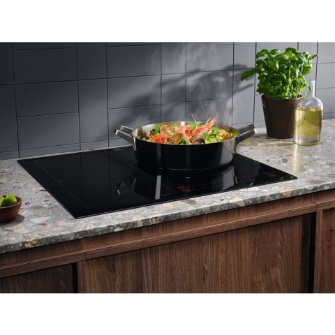 Płyta indukcyjna Electrolux EIS62453IZ SaphirMatt 60 cm | SenseBoil | PowerBoost | timer | czarny mat | bezramkowa