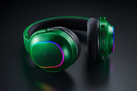 Razer | Gaming Headset | Barracuda X Chroma | Wbudowany mikrofon | Bluetooth | Phantom Green Edition