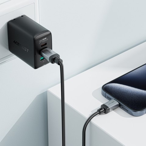 Kabel przewód USB-C - USB-C 480Mb/s 3A 1.2m - czarny