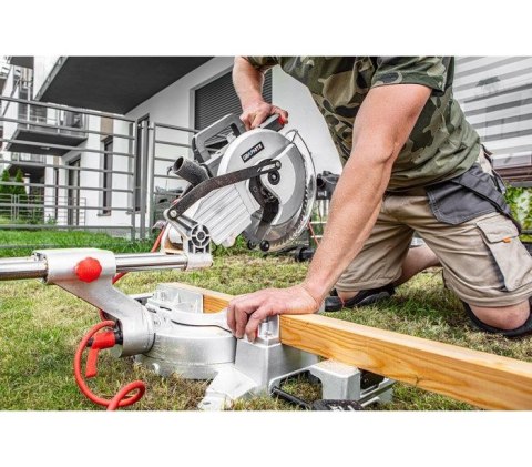 Graphite 59G812 piła ukośna 4800 RPM 1800000 W