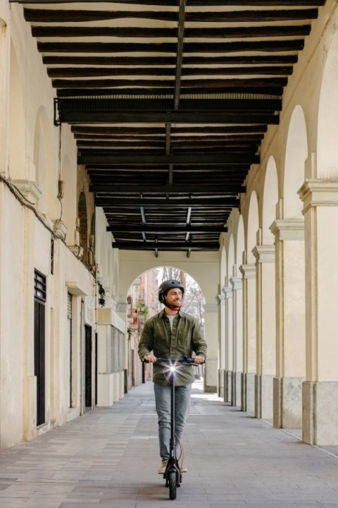 Hulajnoga Ninebot by Segway F2 Pro E, | Segway | Hulajnoga F2 Pro E | Do 25 km/h | 10 " | Czarny