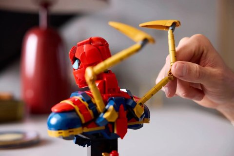 LEGO Marvel Super Heroes 76326 Popiersie Iron Spider-Mana