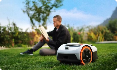 Kosiarka automatyczna Segway Navimow i105E Powierzchnia koszenia 500 m2 Wodoodporny IPX6 58 dB Stacja ładująca, antena, stojak a