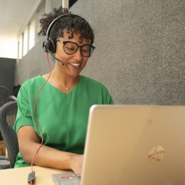 Zestaw słuchawkowy POLY Blackwire 8225 Stereo 8X225AA USB-C z certyfikatem Microsoft Teams + przejściówka USB-C/A